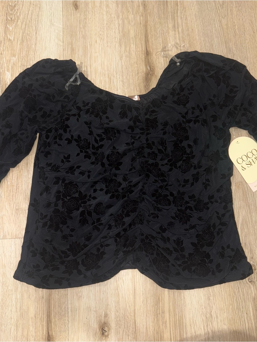 Coco & Shay Black Floral Velvet Burnout Women's Top 2X